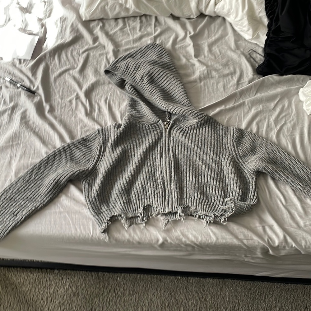 Knitted crop top sweater hoodie